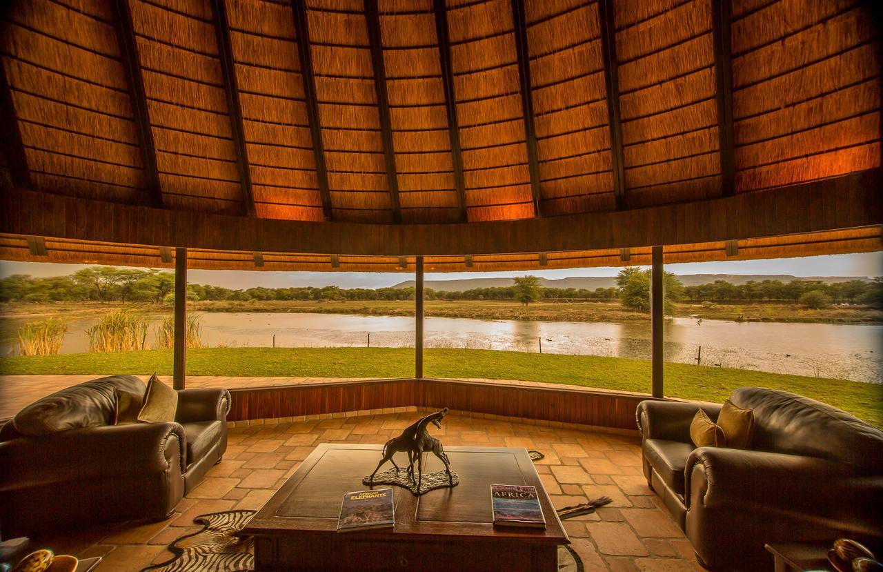 Mount Etjo Safari Lodge Kalkfeld Kültér fotó